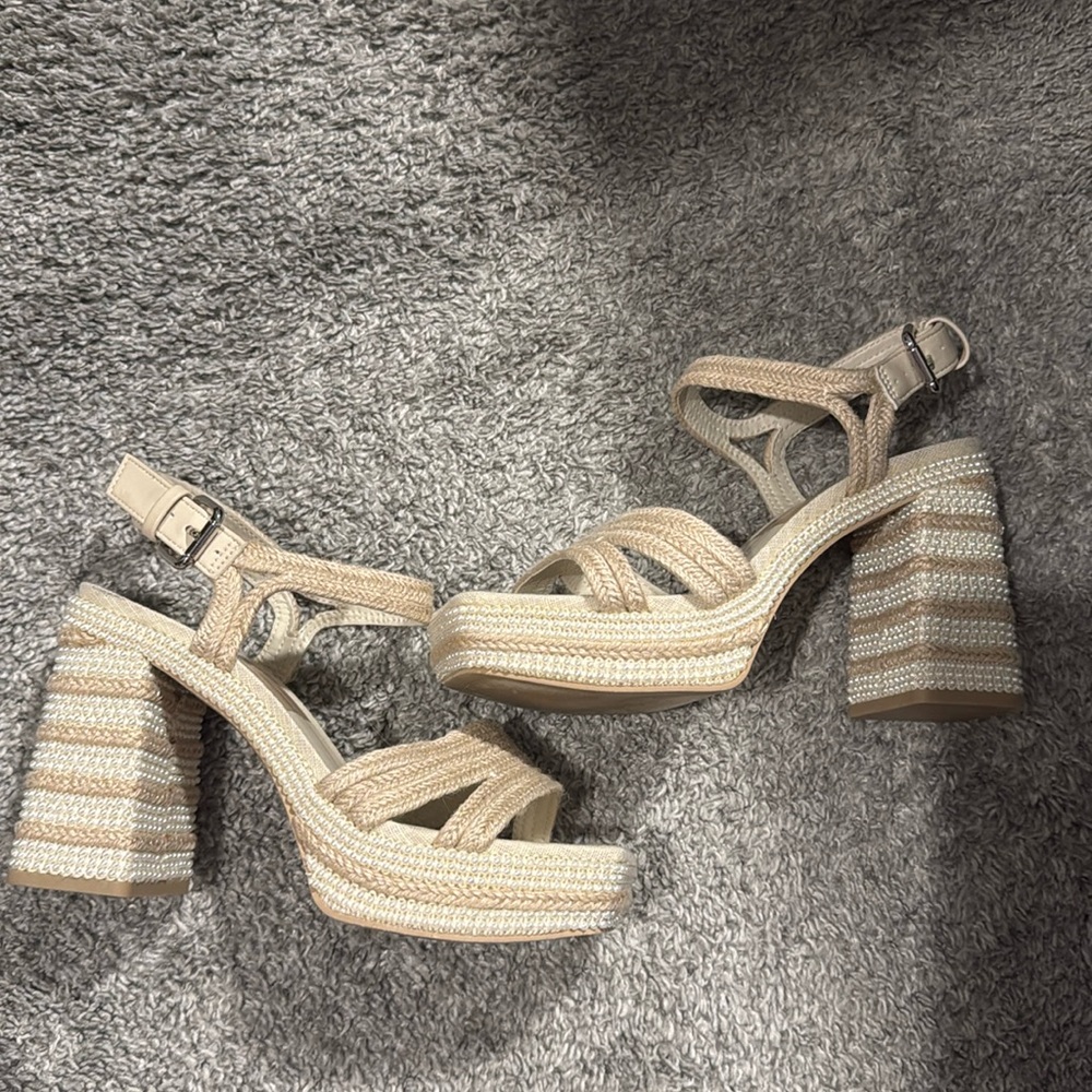 Dolce Vita Pumps